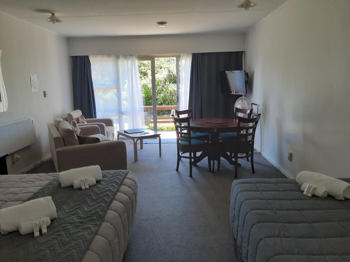 Golden Bay Motel Takaka Eksteriør billede