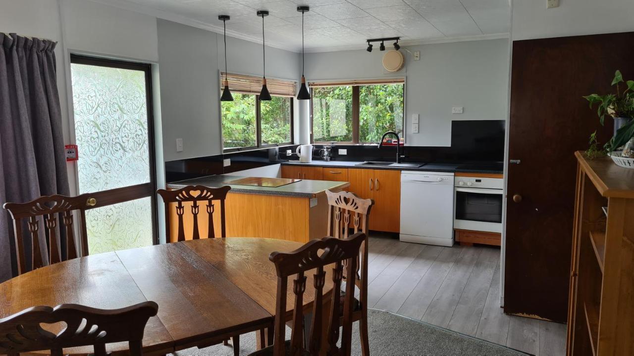 Golden Bay Motel Takaka Eksteriør billede